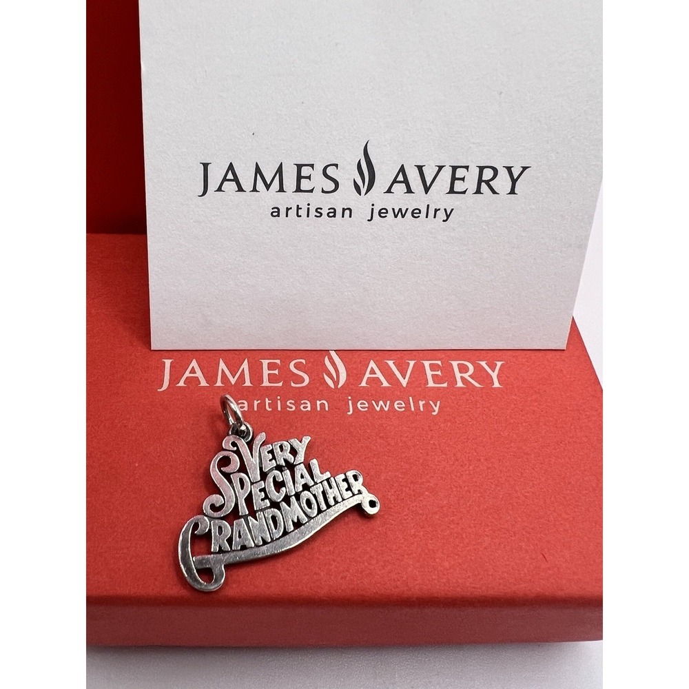 James Avery 925 Sterling Silver 'Very Special Grandmother' Charm